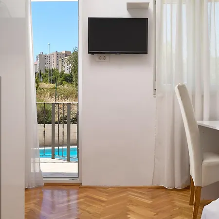 Apartment Lovli Split